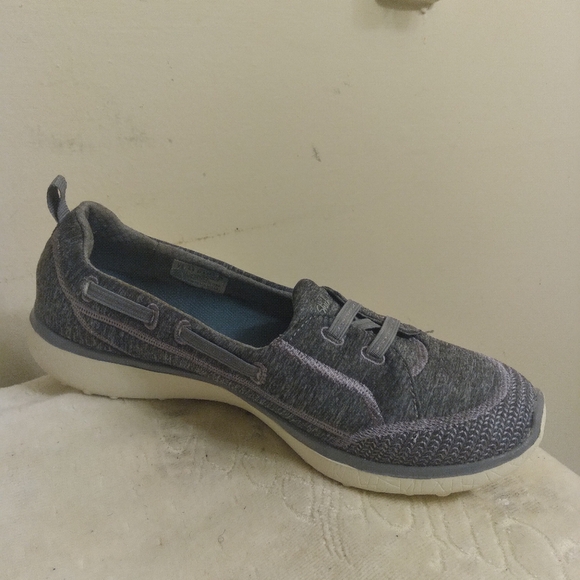 Womens SKETCHERS Gray Slip-On  Shoes Size 7.5 - Picture 13 of 16